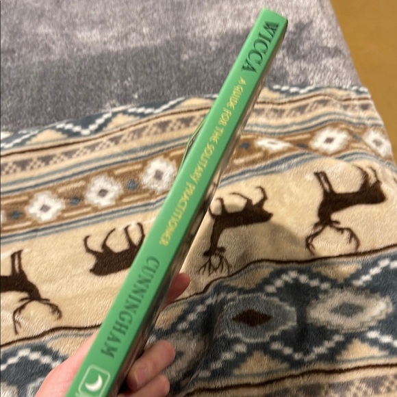 Wicca Guide by Scott Cunningham - Picture 6 of 6